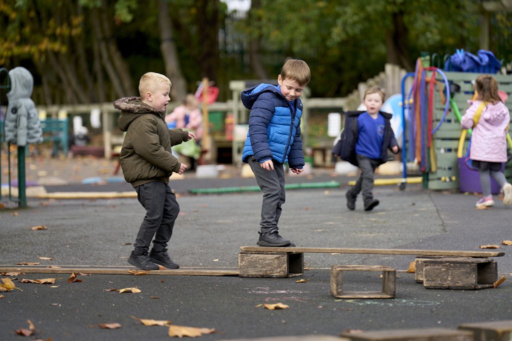 2880_2025.10.22 HeadlandsCE JIN School2468